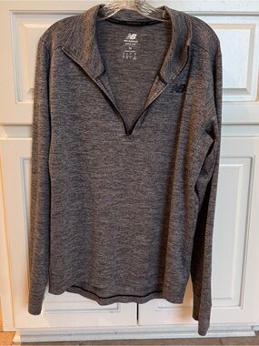 New Balance Men’s Grey Fortitech Quarter-Zip Shirt
